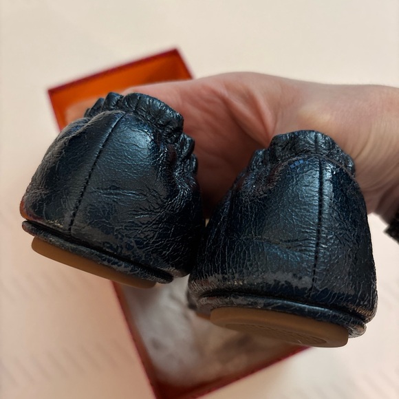 Tory Burch Navy Ballet Flats with Logo - Picture 2 of 6